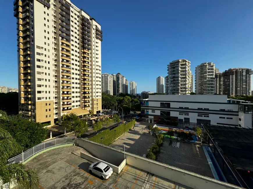 Foto 1 de Apartamento com 2 Quartos à venda, 75m² em Barra da Tijuca, Rio de Janeiro