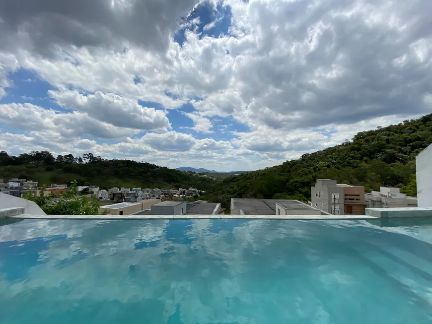 Foto 1 de Casa de Condomínio com 3 Quartos à venda, 340m² em Valville, Santana de Parnaíba