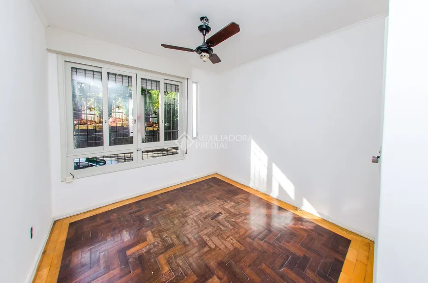 Foto 1 de Apartamento com 3 Quartos à venda, 87m² em Rio Branco, Porto Alegre