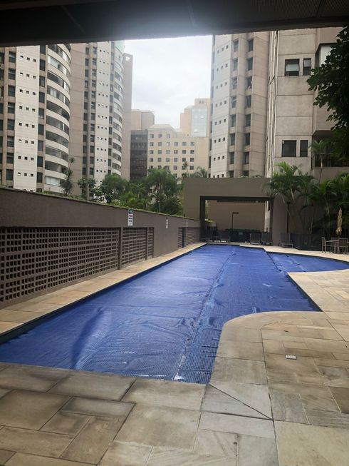 Apartamento na Alameda dos Jurupis, 896, Moema em São Paulo, por R$ 4.