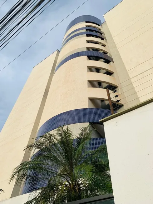 Foto 1 de Apartamento com 3 Quartos à venda, 130m² em Jóquei, Teresina