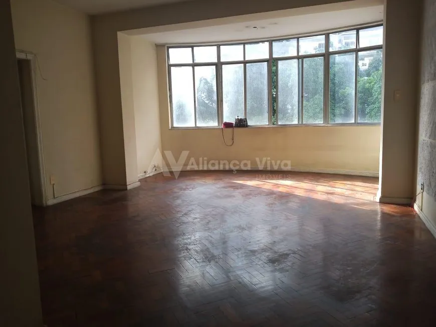 Foto 1 de Apartamento com 3 Quartos à venda, 110m² em Humaitá, Rio de Janeiro