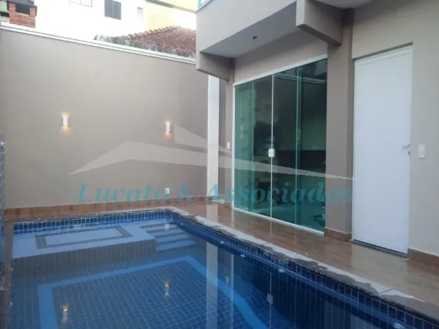 Foto 1 de Casa com 3 Quartos à venda, 249m² em Vila Caicara, Praia Grande