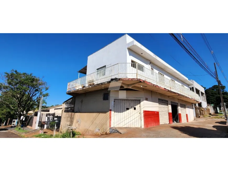 Foto 1 de Ponto Comercial com 4 Quartos à venda, 390m² em Conjunto Joao de Barro Cidade Cancao, Maringá