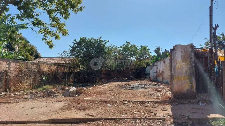 Foto 1 de Lote/Terreno à venda, 250m² em Jardim Sucupira, Uberlândia