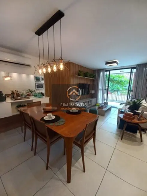Foto 1 de Apartamento com 3 Quartos à venda, 110m² em Piratininga, Niterói