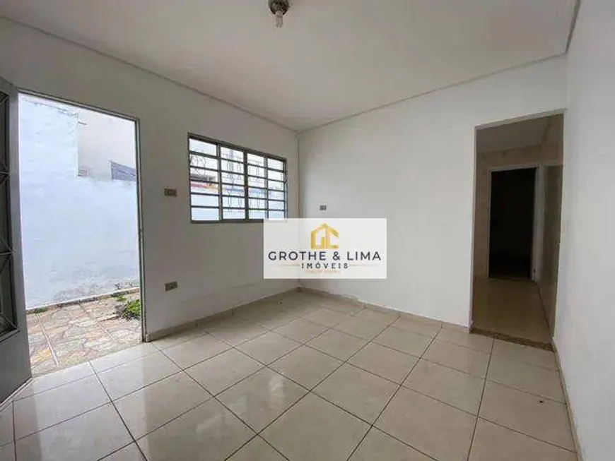 Foto 1 de Casa com 3 Quartos à venda, 68m² em Vila Aprazivel, Jacareí