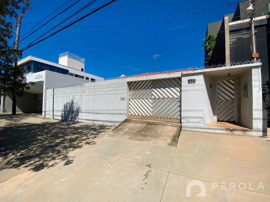 Foto 1 de Casa com 3 Quartos para alugar, 300m² em Setor Marista, Goiânia