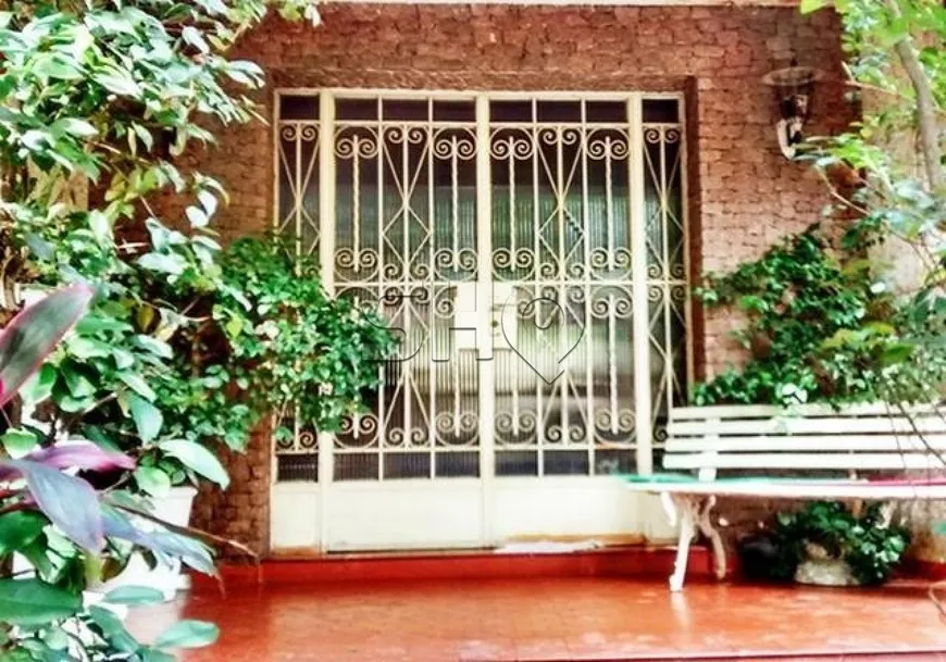 Foto 1 de Casa com 3 Quartos à venda, 400m² em Santo Antônio, São Caetano do Sul