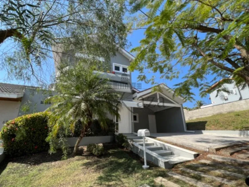 Foto 1 de Casa de Condomínio com 4 Quartos à venda, 190m² em Altos da Serra I, São José dos Campos