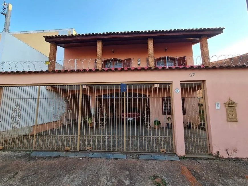 Foto 1 de Casa com 4 Quartos à venda, 287m² em Jardim Nova Ipanema, Sorocaba