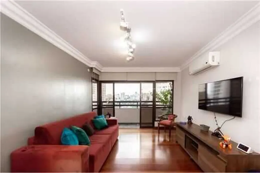 Foto 1 de Apartamento com 3 Quartos à venda, 130m² em Bosque da Saúde, São Paulo
