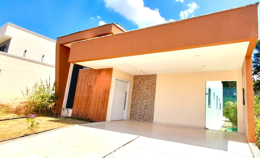 Foto 1 de Casa de Condomínio com 3 Quartos à venda, 180m² em Ponta Negra, Manaus