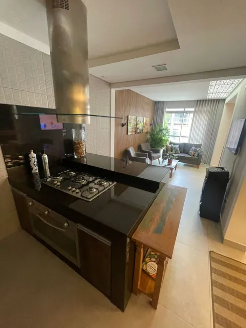 Foto 1 de Apartamento com 4 Quartos à venda, 247m² em Castelo, Belo Horizonte