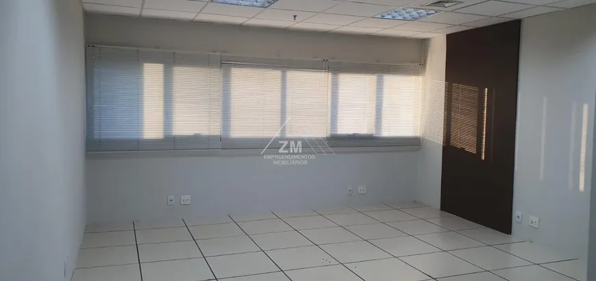 Foto 1 de Sala Comercial com 1 Quarto para alugar, 35m² em Cambuí, Campinas