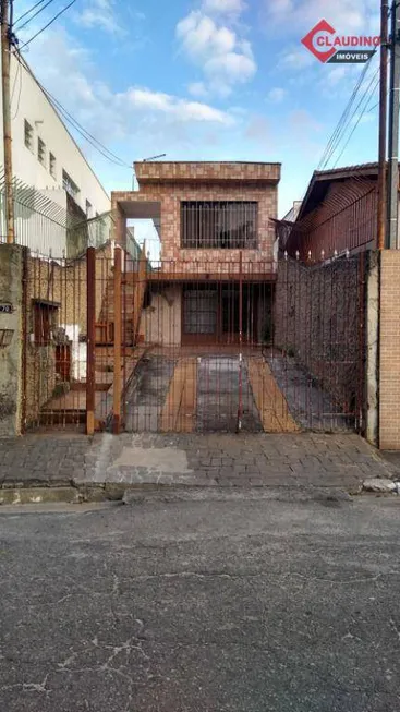 Foto 1 de Casa com 2 Quartos à venda, 200m² em Vila Nova York, São Paulo