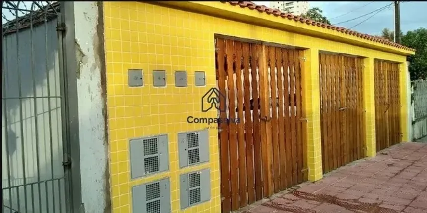 Foto 1 de Casa de Condomínio com 2 Quartos à venda, 72m² em Maracanã, Praia Grande