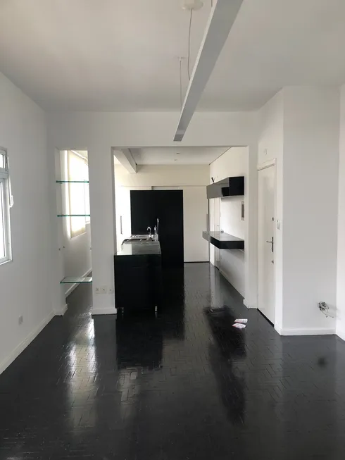 Foto 1 de Apartamento com 2 Quartos para alugar, 86m² em Jardins, São Paulo