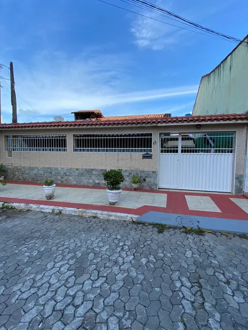 Foto 1 de Casa com 3 Quartos à venda, 180m² em Ilha dos Bentos, Vila Velha