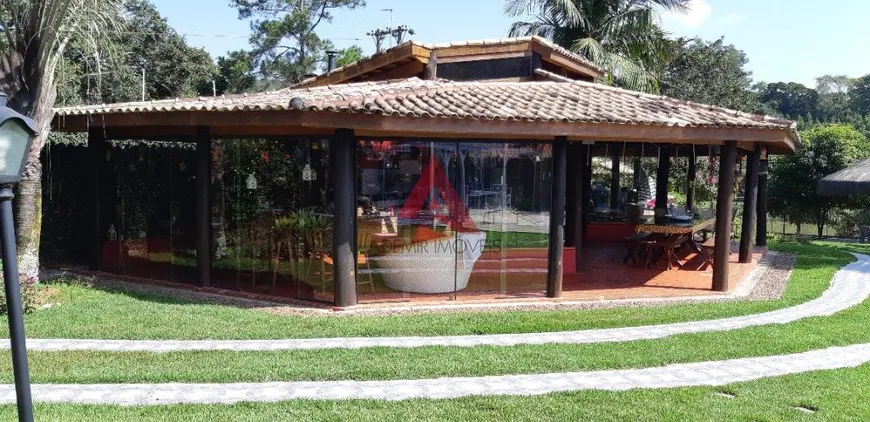 Foto 1 de Fazenda/Sítio com 5 Quartos à venda, 480m² em Itaoca, Guararema