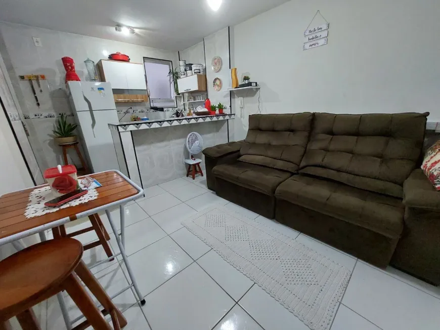 Foto 1 de Kitnet com 1 Quarto à venda, 30m² em Aviação, Praia Grande