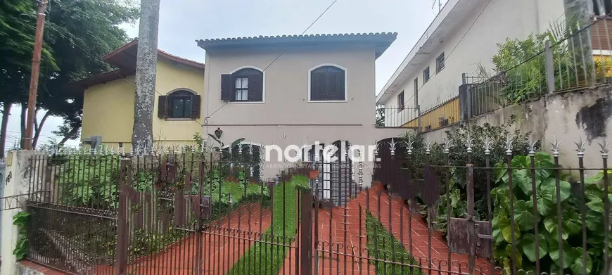 Foto 1 de Casa com 3 Quartos à venda, 132m² em Parque Maria Domitila, São Paulo