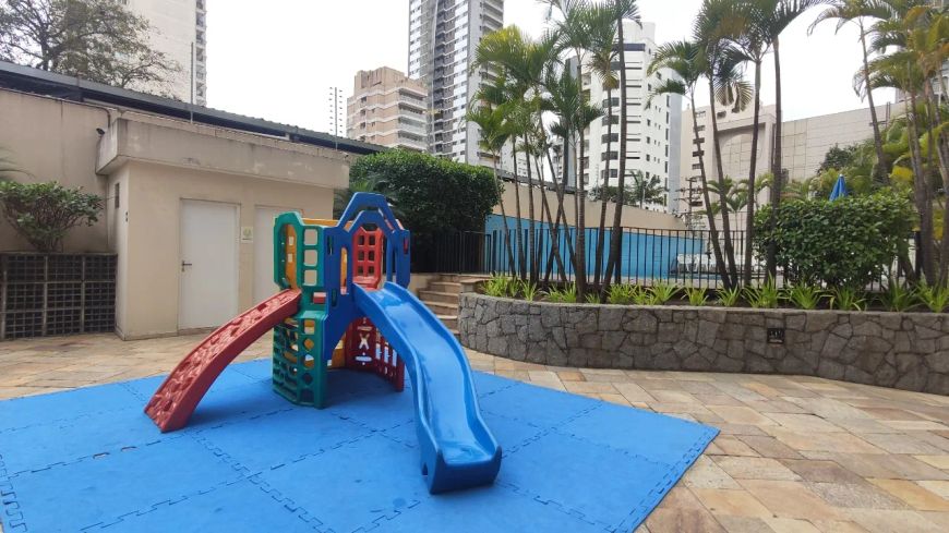 Cobertura na Alameda dos Jurupis, 410, Moema em São Paulo, por R$ 3.289