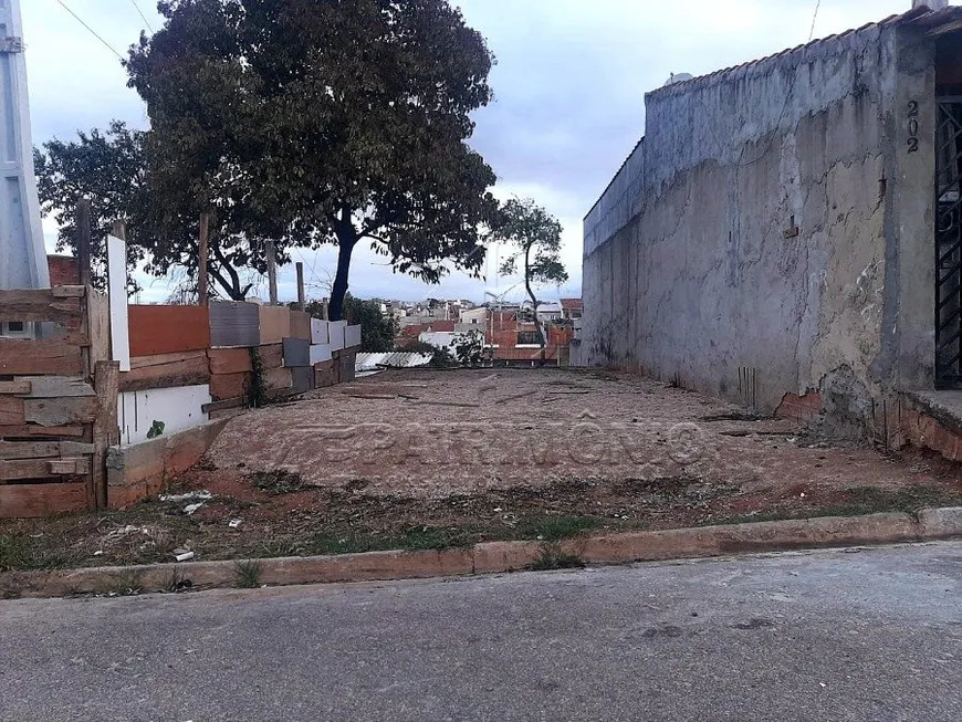 Foto 1 de Lote/Terreno à venda, 150m² em Sao Bento, Sorocaba