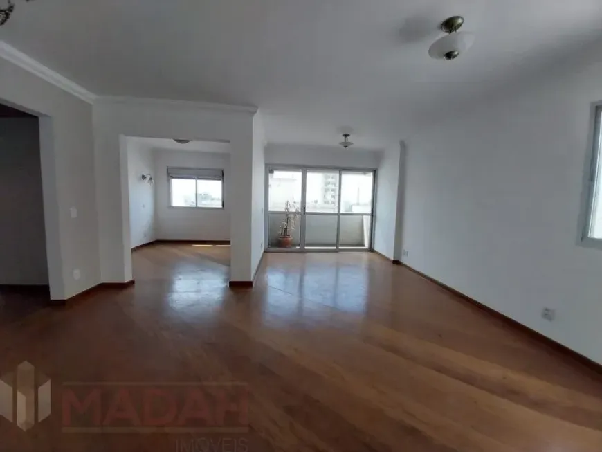 Foto 1 de Apartamento com 3 Quartos à venda, 105m² em Vila Madalena, São Paulo