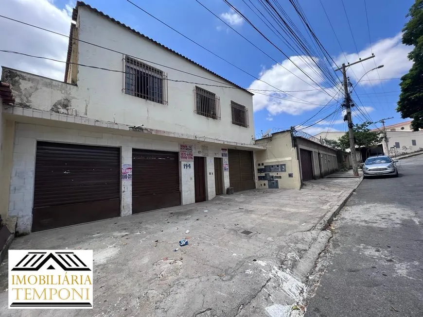Foto 1 de Casa com 6 Quartos à venda, 360m² em Cachoeirinha, Belo Horizonte