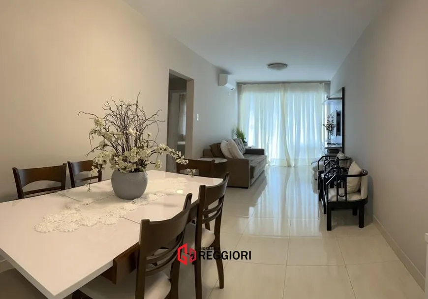 Foto 1 de Apartamento com 3 Quartos à venda, 105m² em Centro, Balneário Camboriú