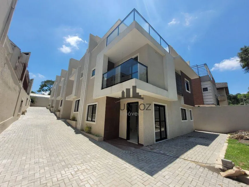 Foto 1 de Casa de Condomínio com 3 Quartos à venda, 203m² em Bacacheri, Curitiba