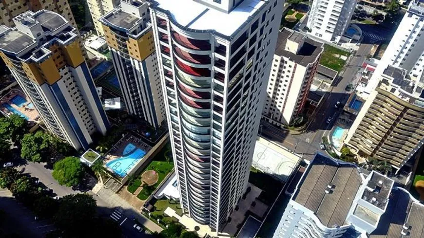 Foto 1 de Apartamento com 4 Quartos à venda, 410m² em Jardim Aquarius, São José dos Campos