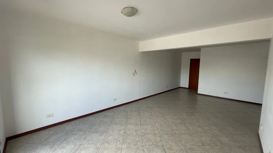 Foto 1 de Apartamento com 3 Quartos à venda, 115m² em Centro, Taubaté