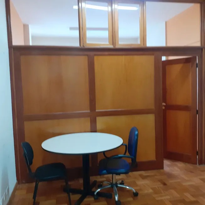 Foto 1 de Sala Comercial para alugar, 31m² em Centro, Rio de Janeiro