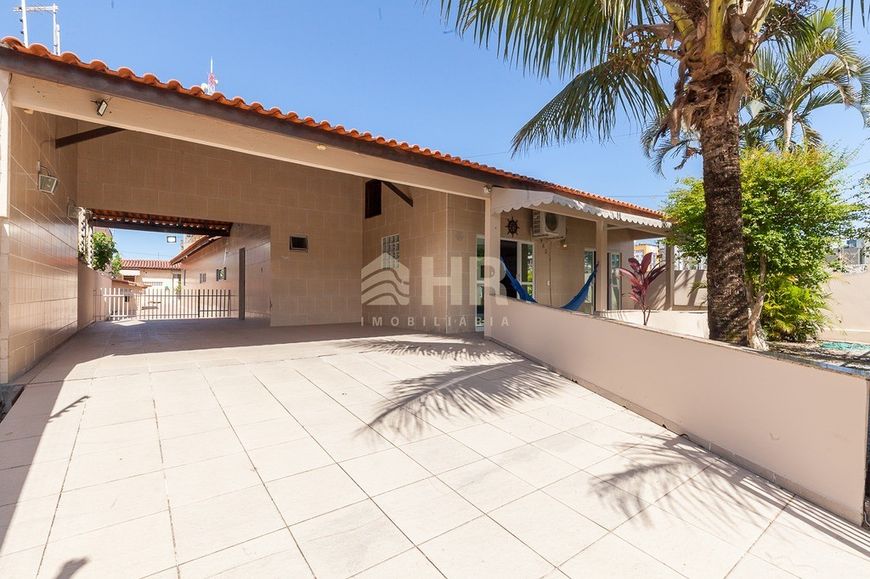 Casas para alugar em Caiobá em Matinhos