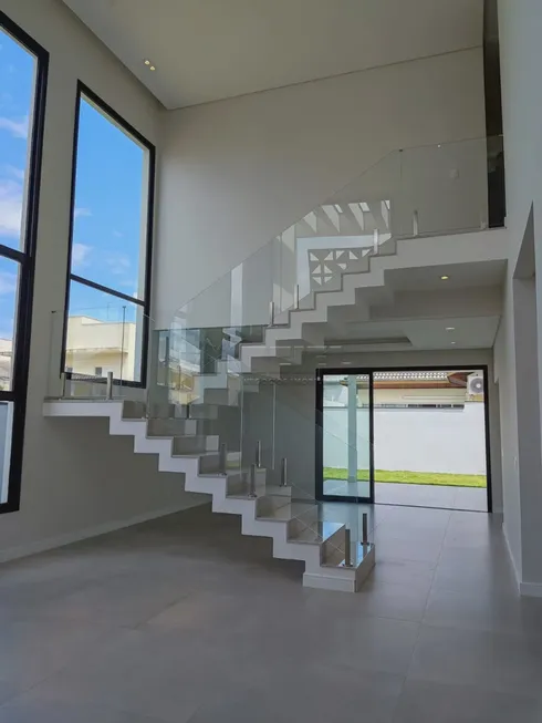 Foto 1 de Casa de Condomínio com 4 Quartos à venda, 240m² em Condominio Terras do Vale, Caçapava