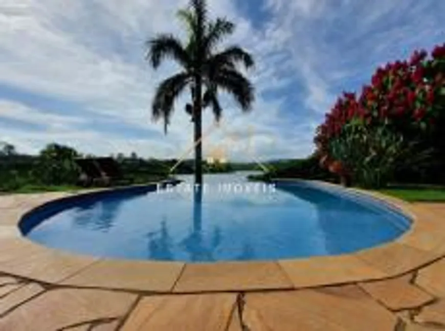 Foto 1 de Fazenda/Sítio com 3 Quartos à venda, 385m² em Paraíso de Igaratá, Igaratá