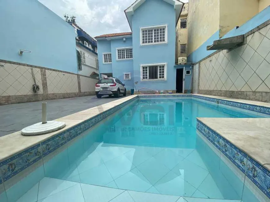 Foto 1 de Casa com 6 Quartos à venda, 375m² em Grajaú, Rio de Janeiro