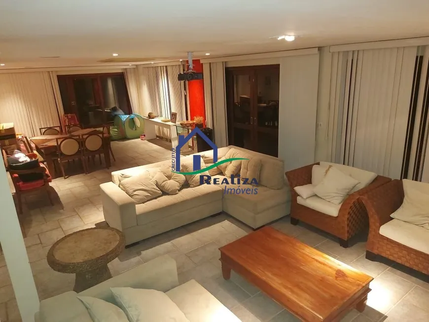 Foto 1 de Casa com 4 Quartos à venda, 600m² em Itaipu, Niterói