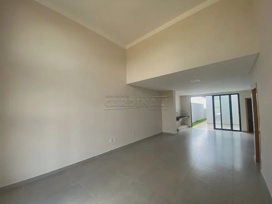 Foto 1 de Casa de Condomínio com 3 Quartos à venda, 156m² em Jardim Jockey Clube, São Carlos