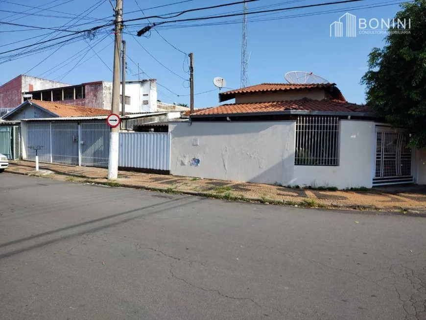 Foto 1 de Casa com 3 Quartos à venda, 296m² em Jardim Mollon, Santa Bárbara D'Oeste