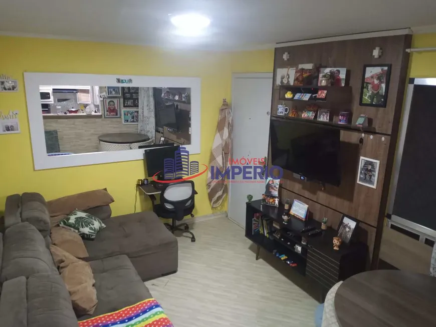 Foto 1 de Apartamento com 2 Quartos à venda, 45m² em Água Chata, Guarulhos