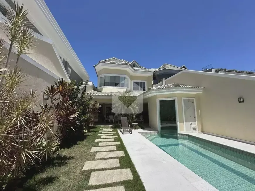 Foto 1 de Casa com 5 Quartos à venda, 435m² em Barra da Tijuca, Rio de Janeiro