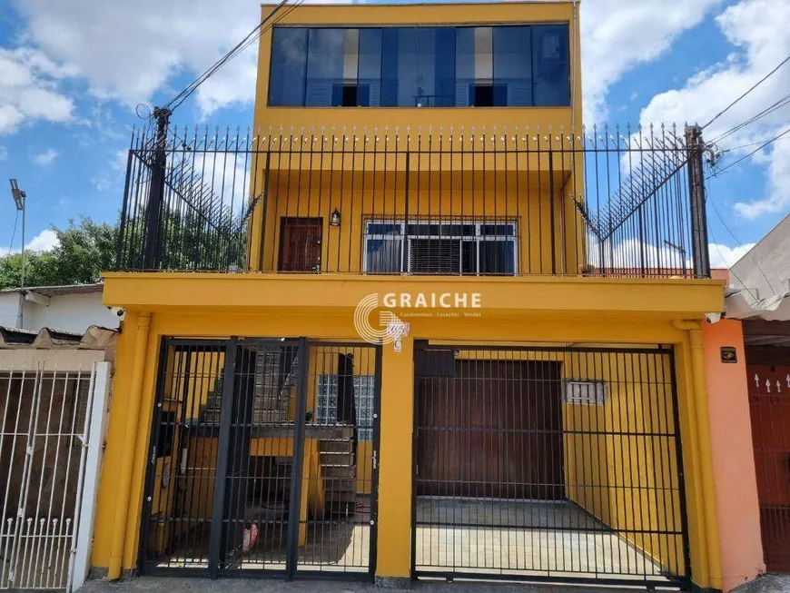 Foto 1 de Sobrado com 4 Quartos para venda ou aluguel, 334m² em Vila Vermelha, São Paulo