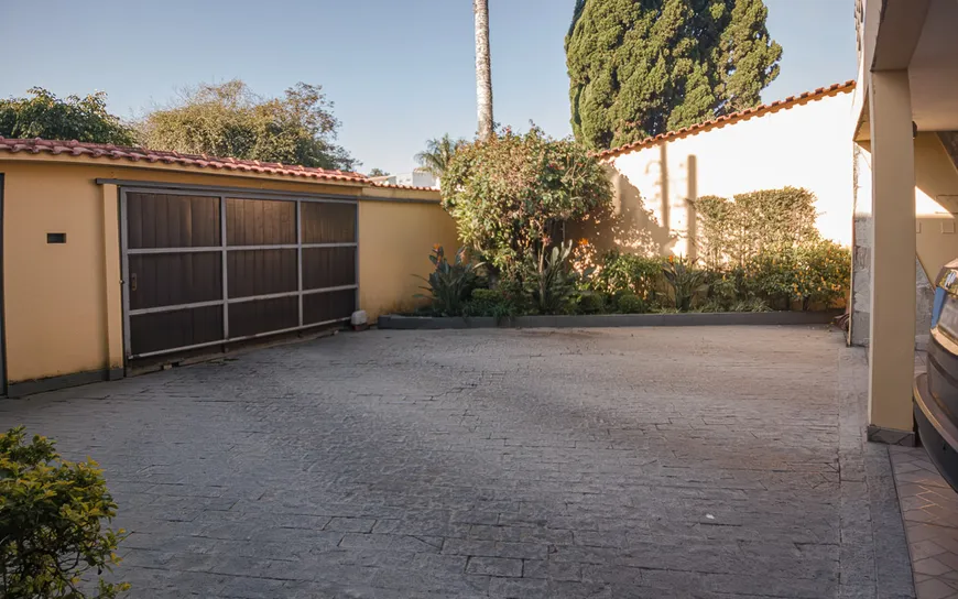 Foto 1 de Casa com 3 Quartos para venda ou aluguel, 300m² em Vila Oliveira, Mogi das Cruzes