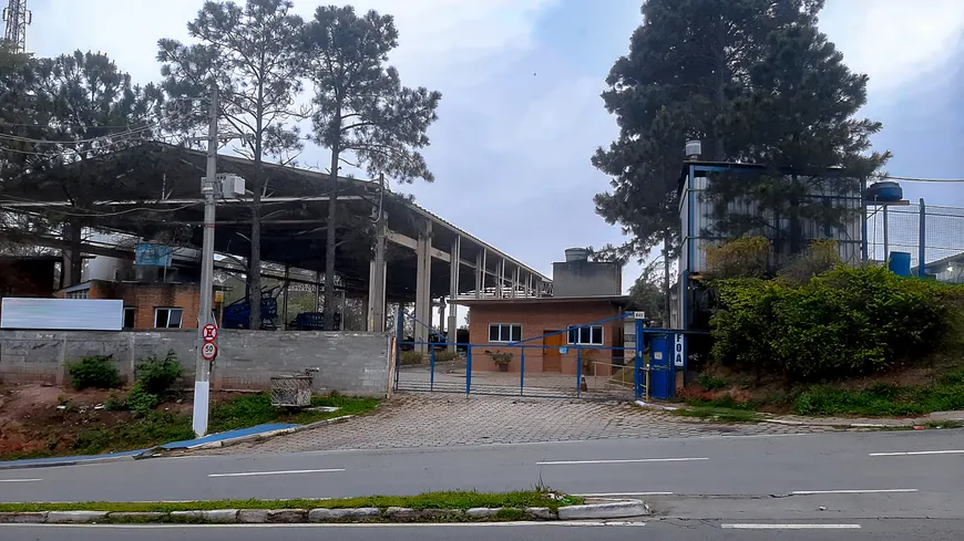 Foto 1 de Galpão/Depósito/Armazém para alugar, 3400m² em Centro, Cotia