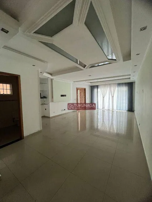 Foto 1 de Casa com 3 Quartos à venda, 268m² em Vila Galvão, Guarulhos