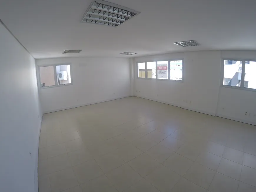 Foto 1 de Sala Comercial para alugar, 83m² em Pio Correa, Criciúma