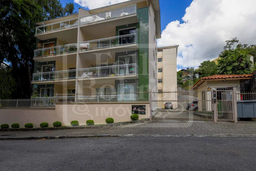 Foto 1 de Apartamento com 3 Quartos à venda, 96m² em Vale dos Pinheiros, Nova Friburgo